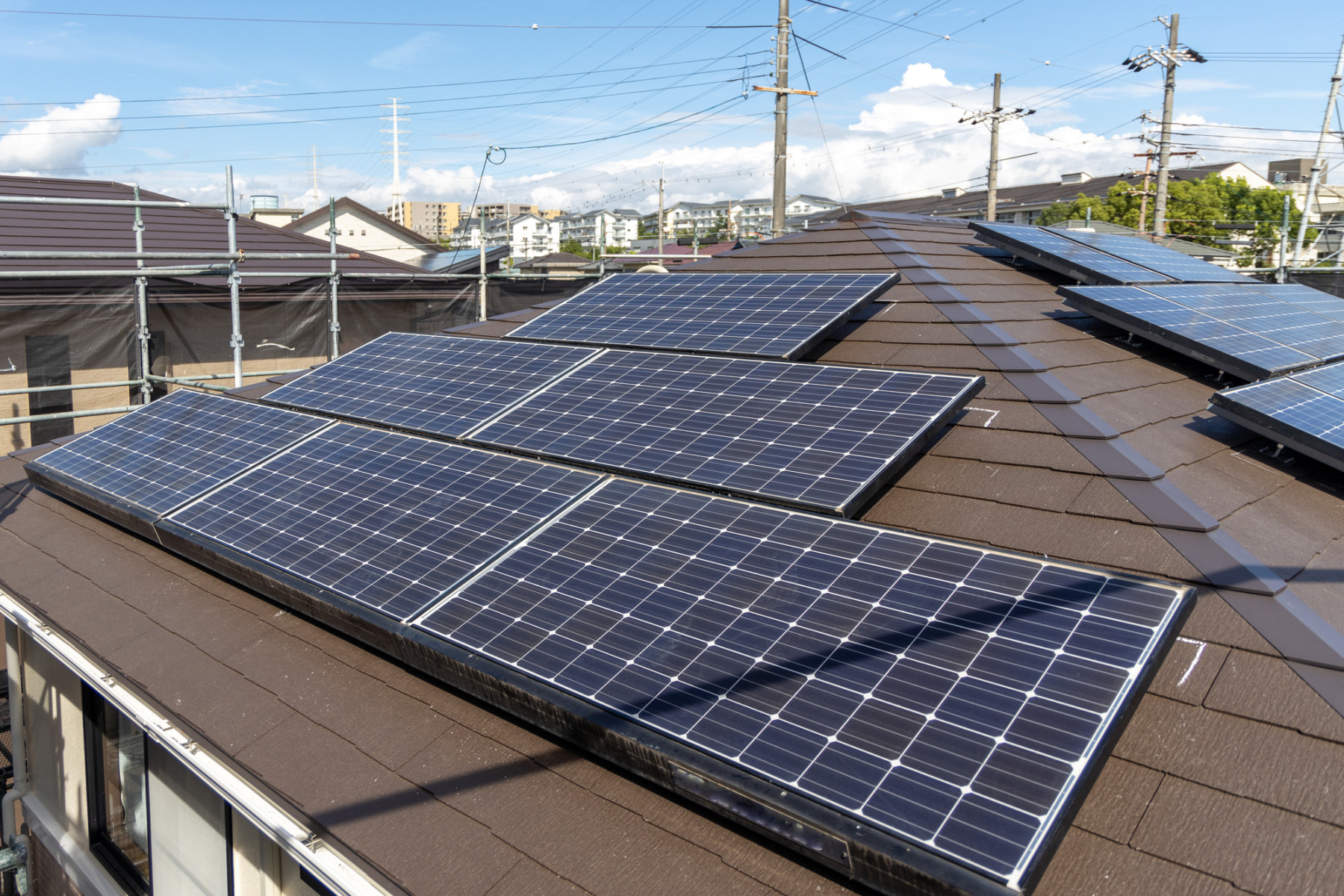 太陽パネルの取り付け